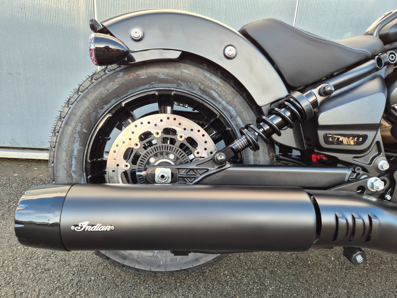 Fahrzeugabbildung Indian SCOUT BOBBER LIMITED+TECH 2026 -BLACK BOBBER-