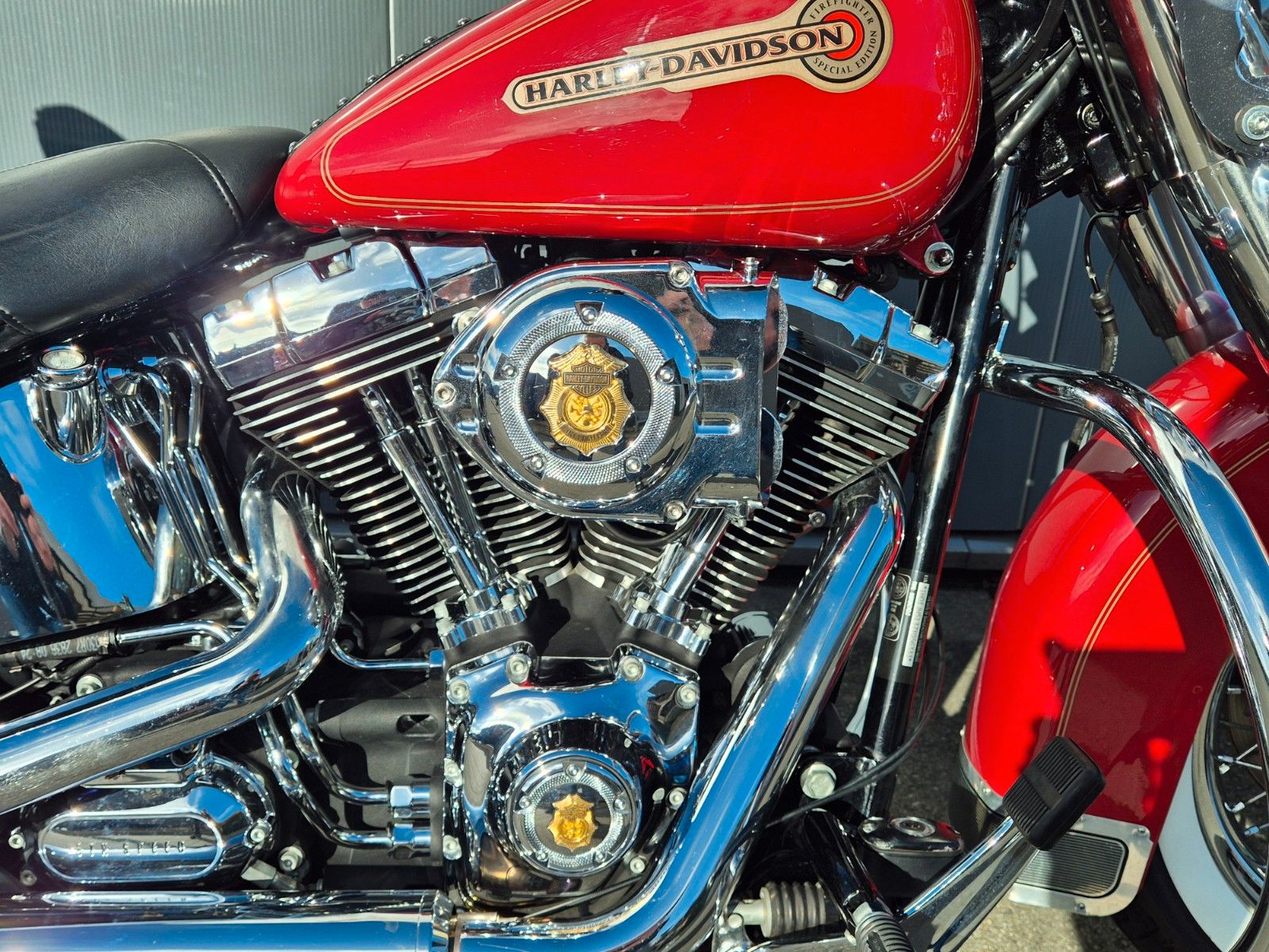 Fahrzeugabbildung Harley-Davidson FLSTC °°HERITAGE SOFTAIL°° -FIREFIGHTER EDITION-
