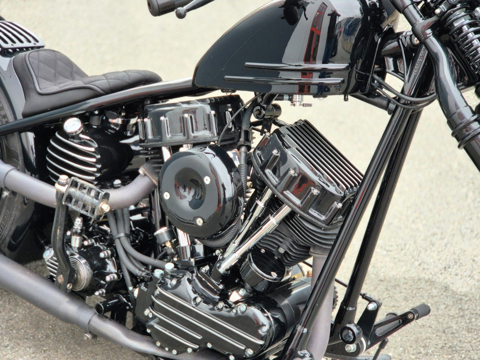 Fahrzeugabbildung Harley-Davidson FL°°PANHEAD S&S SCHWEDENCHOPPER°°-BLACK BEAUTY-