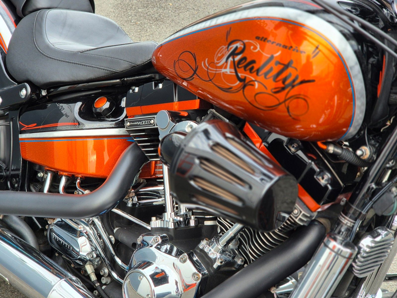 Fahrzeugabbildung Harley-Davidson FXSB °°BREAKOUT 110 CUSTOM°° -JEKILL&HYDE-