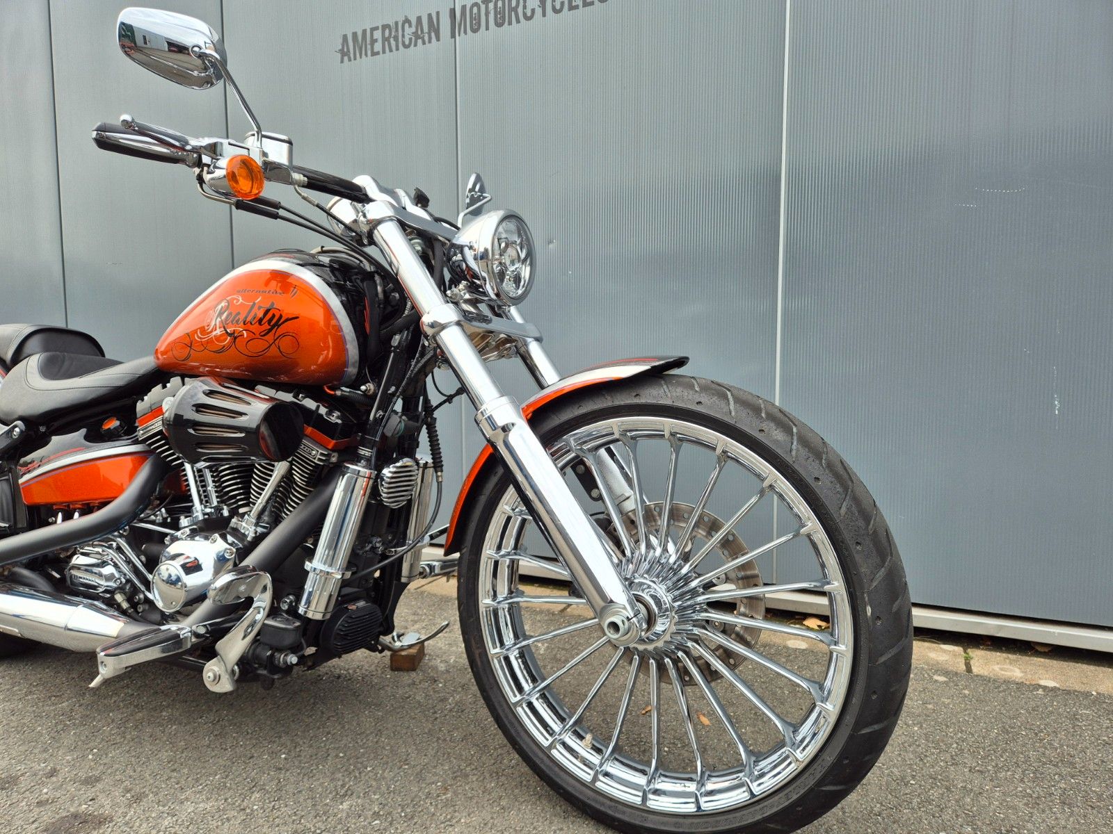 Fahrzeugabbildung Harley-Davidson FXSB °°BREAKOUT 110 CUSTOM°° -JEKILL&HYDE-